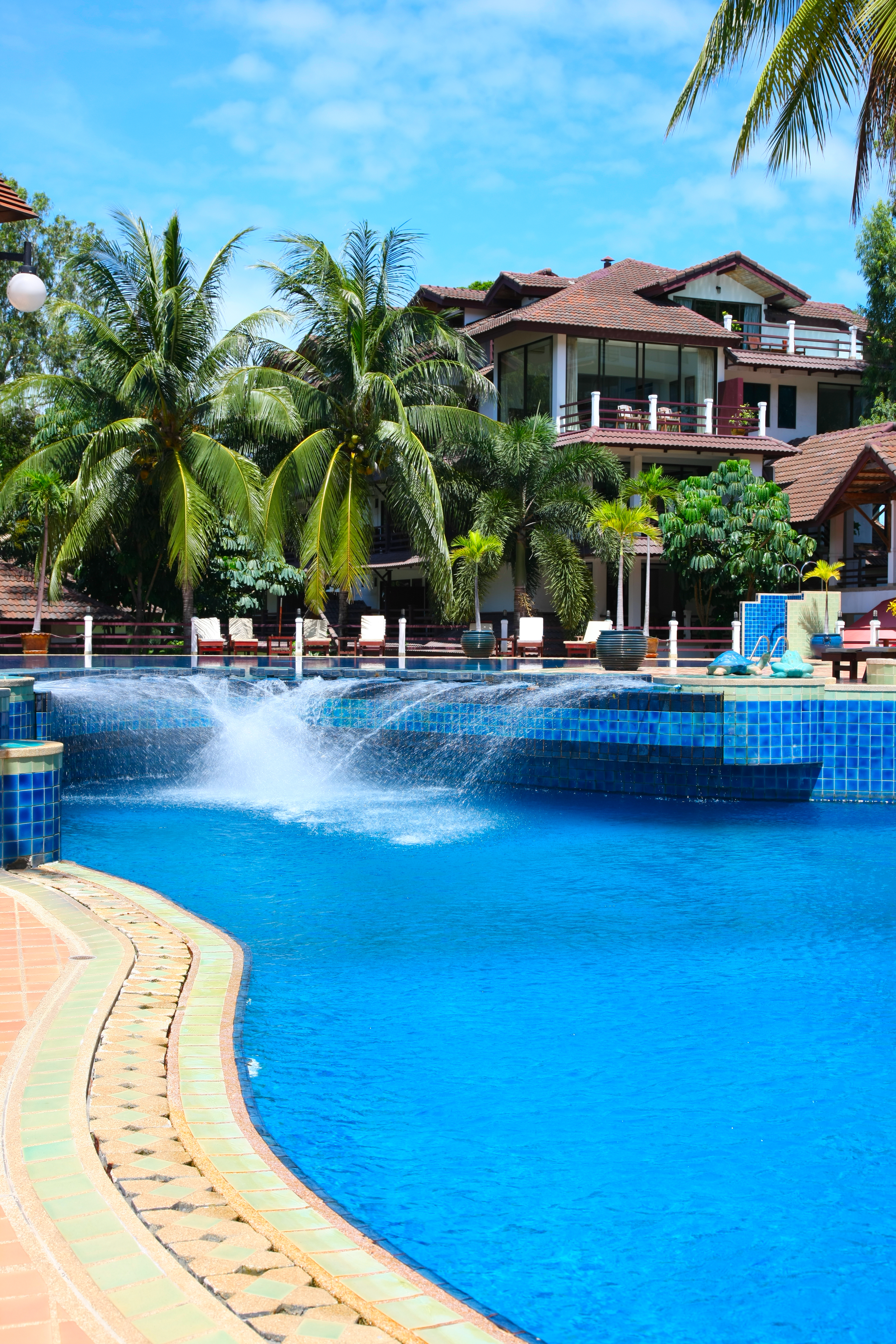 the village resort,luxury hotel,family resort,nearby hotels
